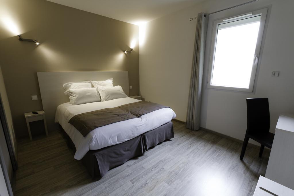 Hotel Les Petits Oreillers Saint-Martin-dʼArdèche Szoba fotó