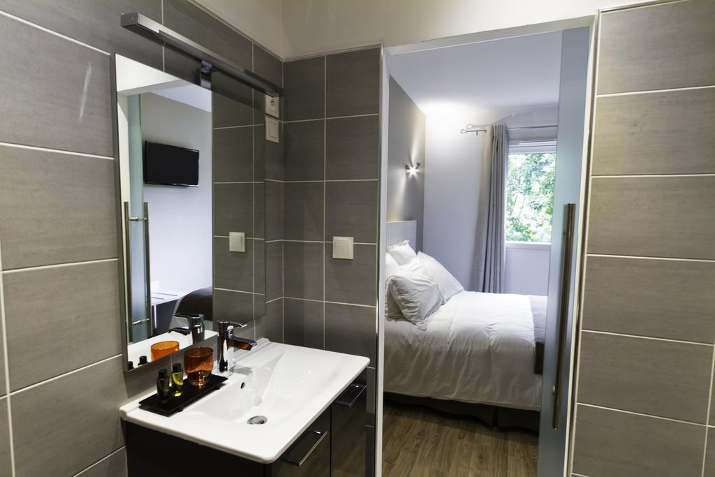 Hotel Les Petits Oreillers Saint-Martin-dʼArdèche Szoba fotó
